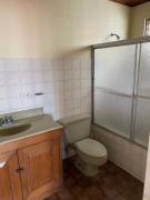  AMPLIA CASA EN ALQUILER EN SABANA SUR