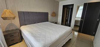 Se alquila apartamento en Santa Ana Centro 27-476