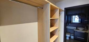 Se alquila apartamento en Santa Ana Centro 27-476
