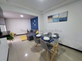 Se alquila apartamento en Ulloa Heredia 27-518