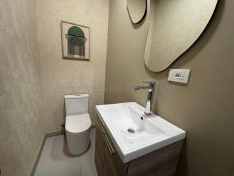 Se vende casa en San Rafael Montes de Oca 27-178