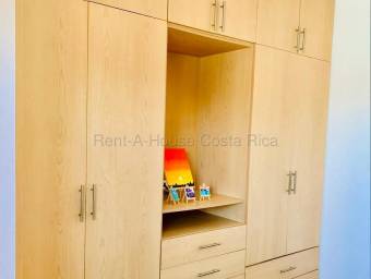 Se vende casa en Brasil Santa Ana 27-467
