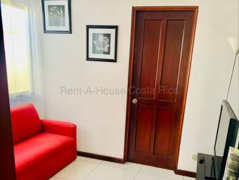 Se vende casa en Brasil Santa Ana 27-467
