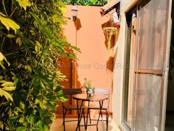 Se vende casa en Brasil Santa Ana 27-467