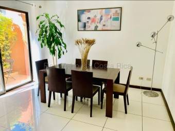 Se vende casa en Brasil Santa Ana 27-467