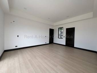 Se vende casa en Ulloa Heredia 26-1451