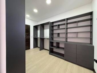 Se vende casa en Ulloa Heredia 26-1451