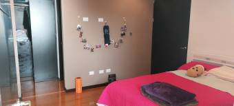 Se vende linda y amplia casa en residencial muy seguro y tranquilo Se vende linda y amplia casa en residencial muy seguro y tranquilo