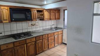 Venta de Apartamento en Tibás-Colima. RAH 27-502