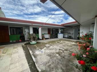 Venta de Casa  4 Aptos Independientes en Barva-San Pedro. RAH 27-509