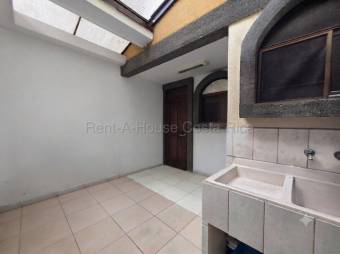 Venta de Casa Adosada en Ulloa-Heredia. RAH 27-505