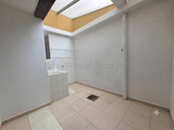 Venta de Casa Adosada en Ulloa-Heredia. RAH 27-505