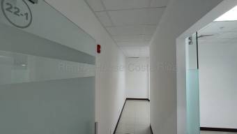 Alquiler de Oficina en Torre Comercial de Plaza Murano-Santa Ana. RAH 26-1978