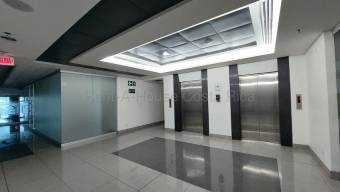 Alquiler de Oficina en Torre Comercial de Plaza Murano-Santa Ana. RAH 26-1978