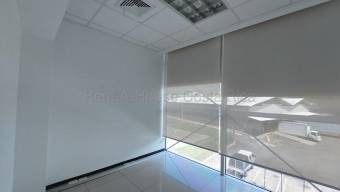 Alquiler de Oficina en Torre Comercial de Plaza Murano-Santa Ana. RAH 26-1975 PISO 2 NEGOCIABLE