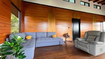 VENTA DE FINCA DE 1 HECTAREA CON CASA, RANCHO Y PISCINA EN LA GUARIA, SAN ISIDRO DE PEREZ ZELEDON