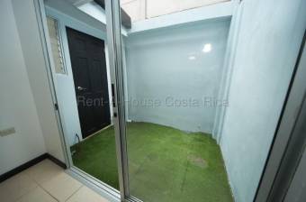 Se alquila casa en Rincón de Sabanilla San Pablo 27-480