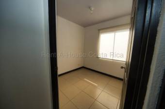 Se alquila casa en Rincón de Sabanilla San Pablo 27-480