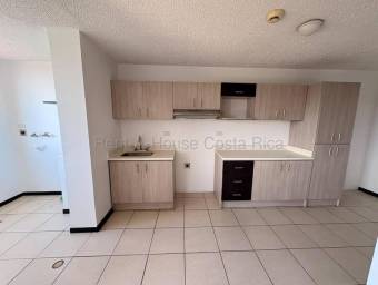 Se alquila apartamento en San Rafael Alajuela 27-445