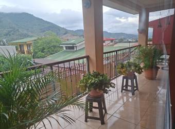 Se vende amplia y bonita casa en Tres Ríos Se vende amplia y bonita casa en Tres Ríos