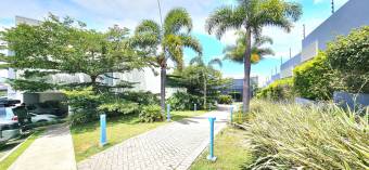 Venta de Casa en Santo Domingo de Heredia.