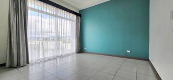 Venta de Casa en Santo Domingo de Heredia.