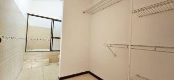 House for sale in Moravia, San José. Code CV5440