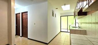 House for sale in Moravia, San José. Code CV5440