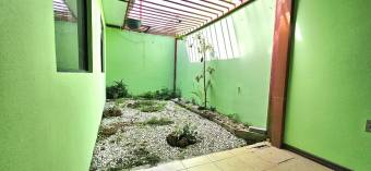 House for sale in Moravia, San José. Code CV5440