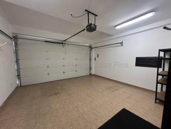 Venta de imponente casa de lujo en Lindora, Santa Ana #26-1558 GS