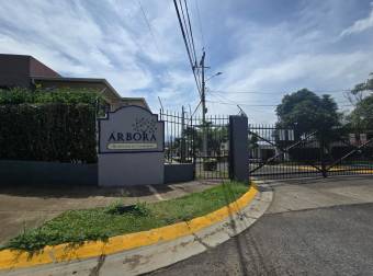 VENTA DE TERRENO EN CONDOMINIO ARBORA, DESAMPARADOS, ALAJUELA
