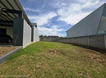 VENTA DE TERRENO EN CONDOMINIO ARBORA, DESAMPARADOS, ALAJUELA