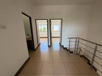 VENTA DE CASA EN SAN PABLO DE HEREDIA, 3 PISOS CON VISTA