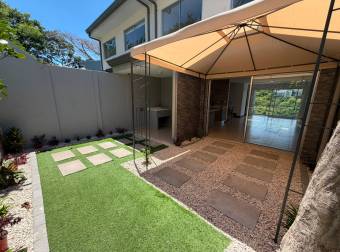 VENTA DE CASA EN SAN PABLO DE HEREDIA, 3 PISOS CON VISTA