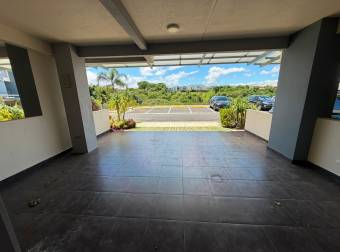 VENTA DE CASA EN SAN PABLO DE HEREDIA, 3 PISOS CON VISTA