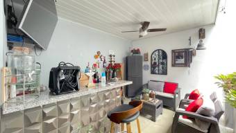 Venta de Casa en San Rafael de Escazú. RAH 27-527