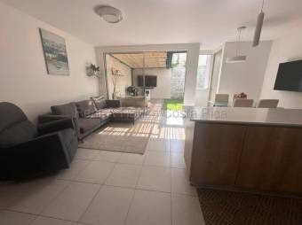 Venta de Casa en San Rafael-Santiago, Heredia. RAH 27-488