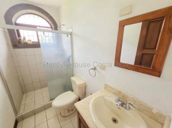 Venta de Casa Adosada en Ulloa-Heredia. RAH 27-505