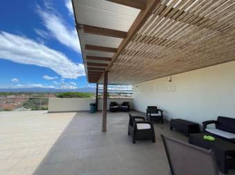 Venta de Casa en Condominio Terrazas del Norte-San Rafael de Alajuela. 27-569 