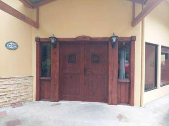 Venta de Casa de Montaña en San Isidro de Heredia. RAH 27-536 Venta de Casa de Montaña en San Isidro de Heredia. RAH 27-536