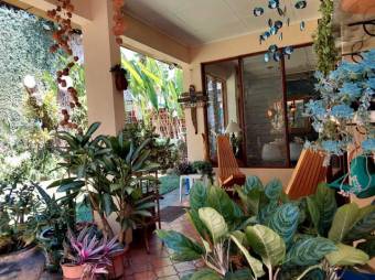 Venta de Casa en Mata Redonda, San José. RAH 27-535 Venta de Casa en Mata Redonda, San José. RAH 27-535