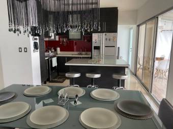 Venta de Casa en Santa Ana. RAH 27-546