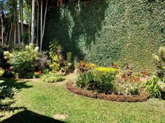 Venta de Casa en Mata Redonda, San José. RAH 27-535