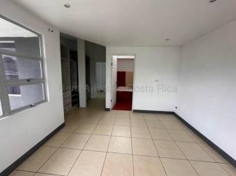 Venta de Casa en Moravia-La Trinidad. RAH 27-581
