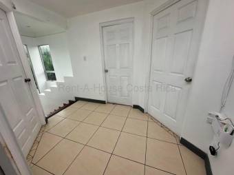 Venta de Casa en Moravia-La Trinidad. RAH 27-581