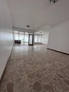 Casa Amplia de 2 Plantas en Curridabat