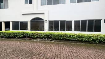 Se alquila apartamento en La Asunción Belén 27-577