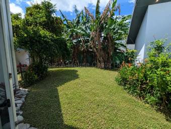 Se alquila casa en La Guácima Alajuela 27-552