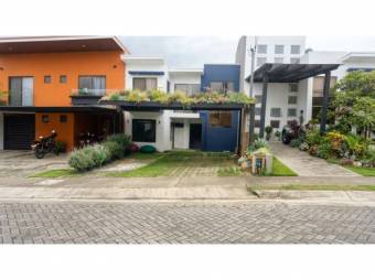 ALQUILER DE APARTAMENTO AMUEBLADO, HEREDIA, ULLOA, COND. TERRAFÉ 