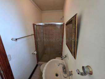 Venta de residencia de lujo con amplia zona verde en Altamonte, Curridabat #27-97 GS